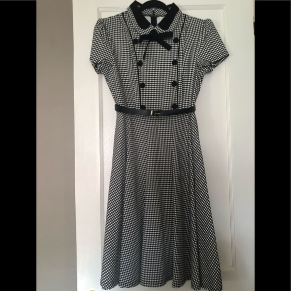 Gingham pin up dress - Picture 3 of 6